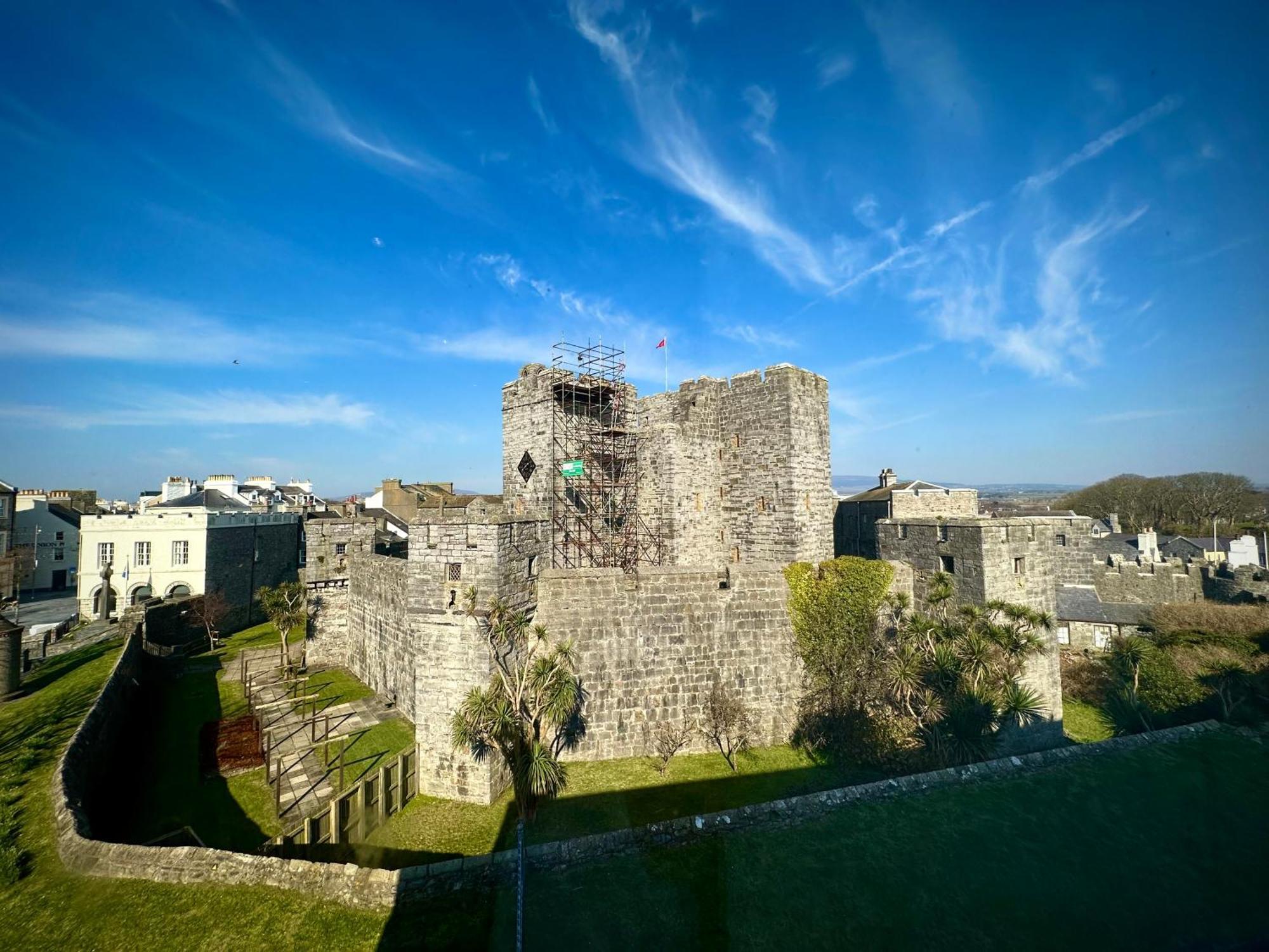 Halvard Apartments At Castletown Exterior photo